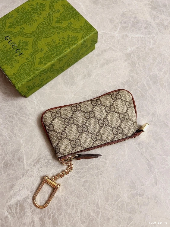 First bag ru matelassé Marmont Gucci key GG case 0801